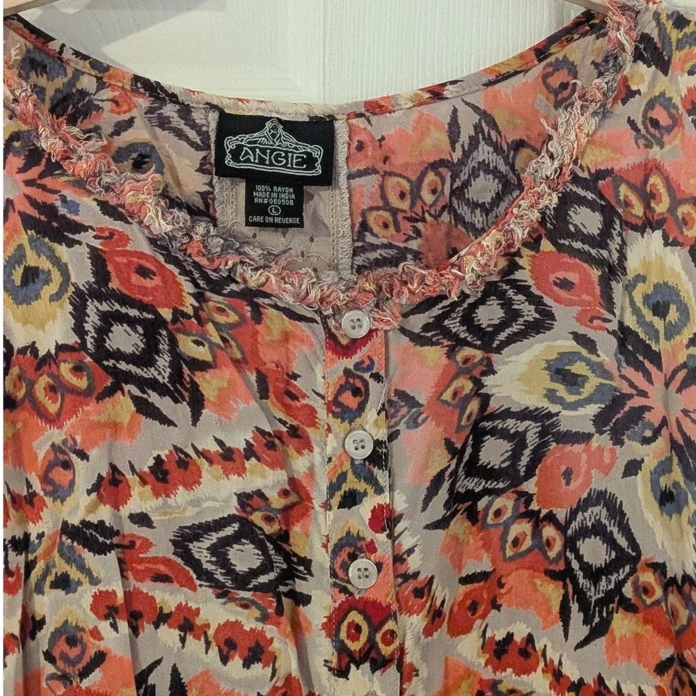 Angie Womens Boho Ikat Floral Button Front Lace Trim Sleeveless‎ Rayon Top Large